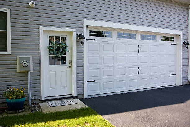 24/7 Emergency Garage Door Roller Replacement experts in Richmond, VA
